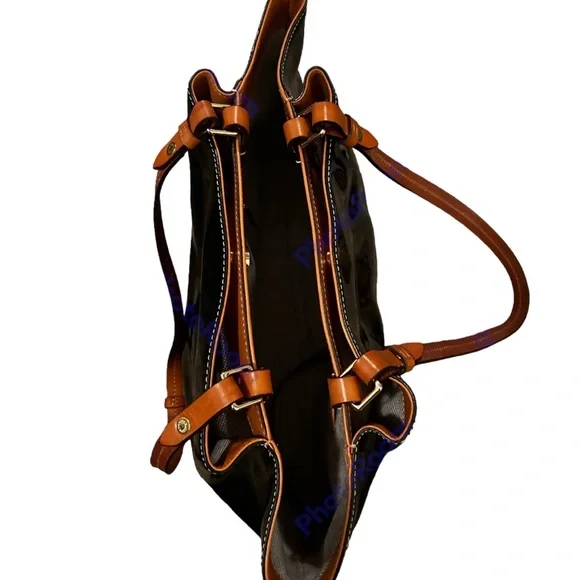 NWOT Dooney and Bourke | Flynn Patent Leather Shoulder Bag - Picture 3 of 13